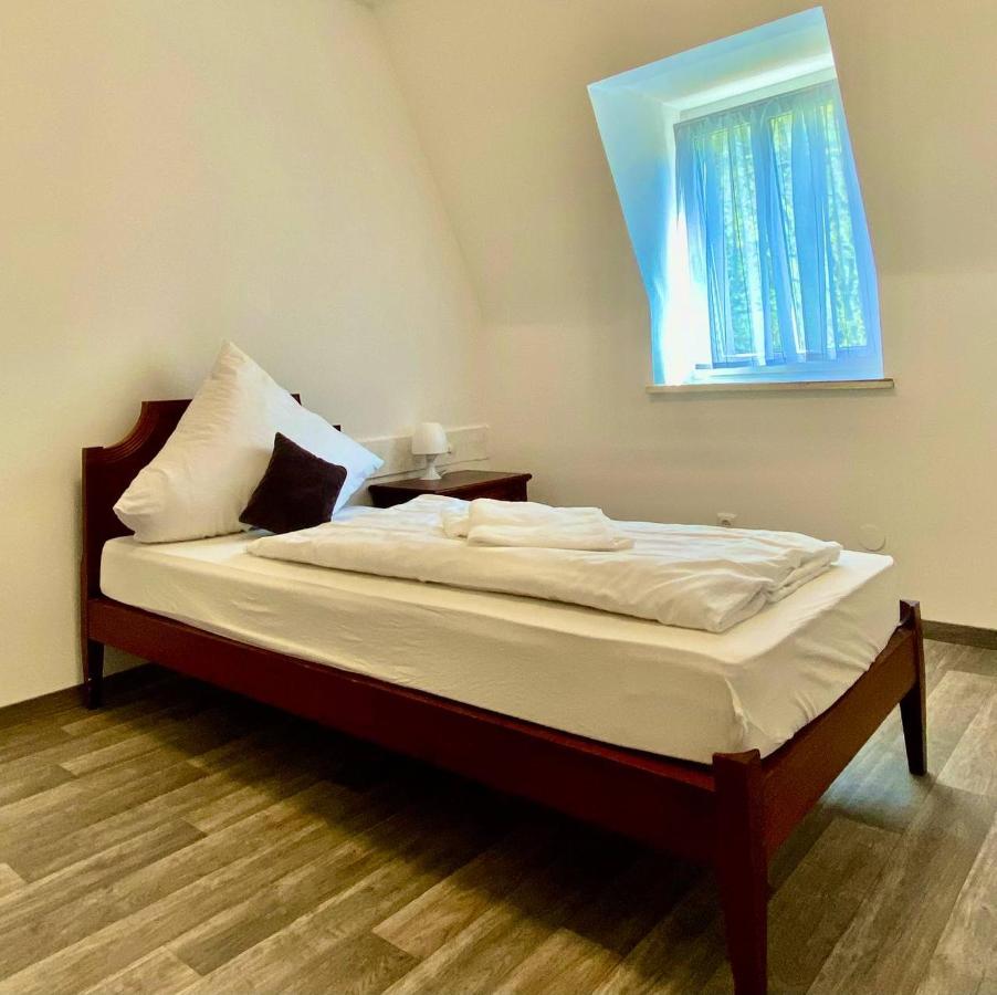 Hotel Krone Riesling Trittenheim Quarto foto